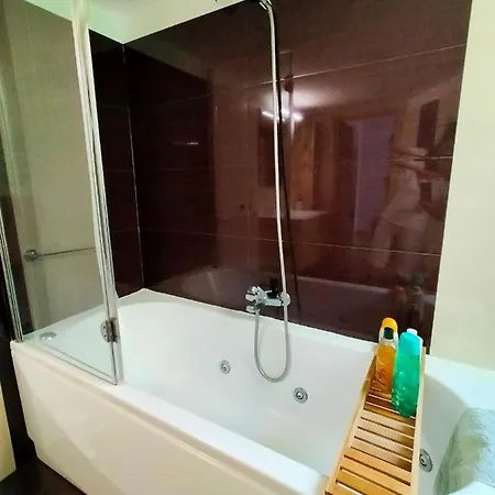 アパート A Casa Di Carola. In Centro Dove Sentirsi A Casa モルフェッタ